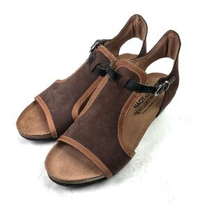 Naot Fiona Wedge Sandals 37 Brown Suede Leather Comfort Shoes Womens 6 Brand New